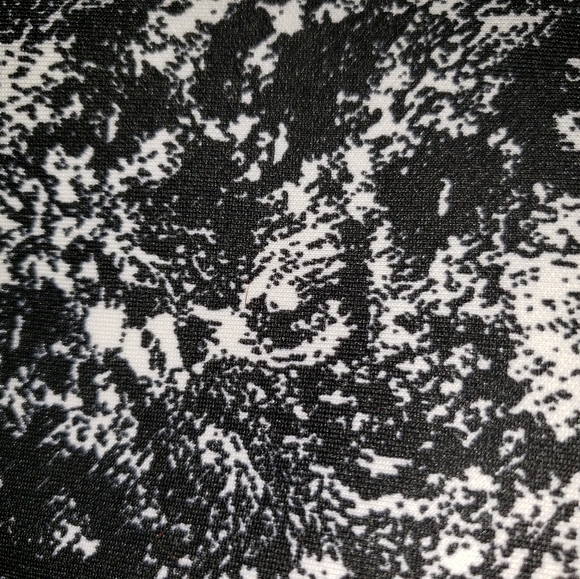 Scuba fabric Ankle Pant - Picture 2 of 2